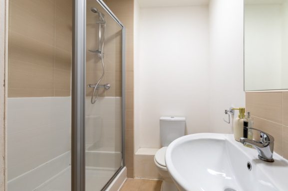 Gold Non Ensuite – 2 or 3 Bed Apartment Image