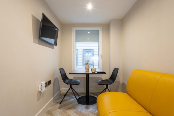 Gold 1 Bed Apartment Image