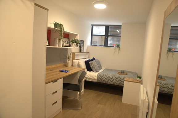 Silver Ensuite Image